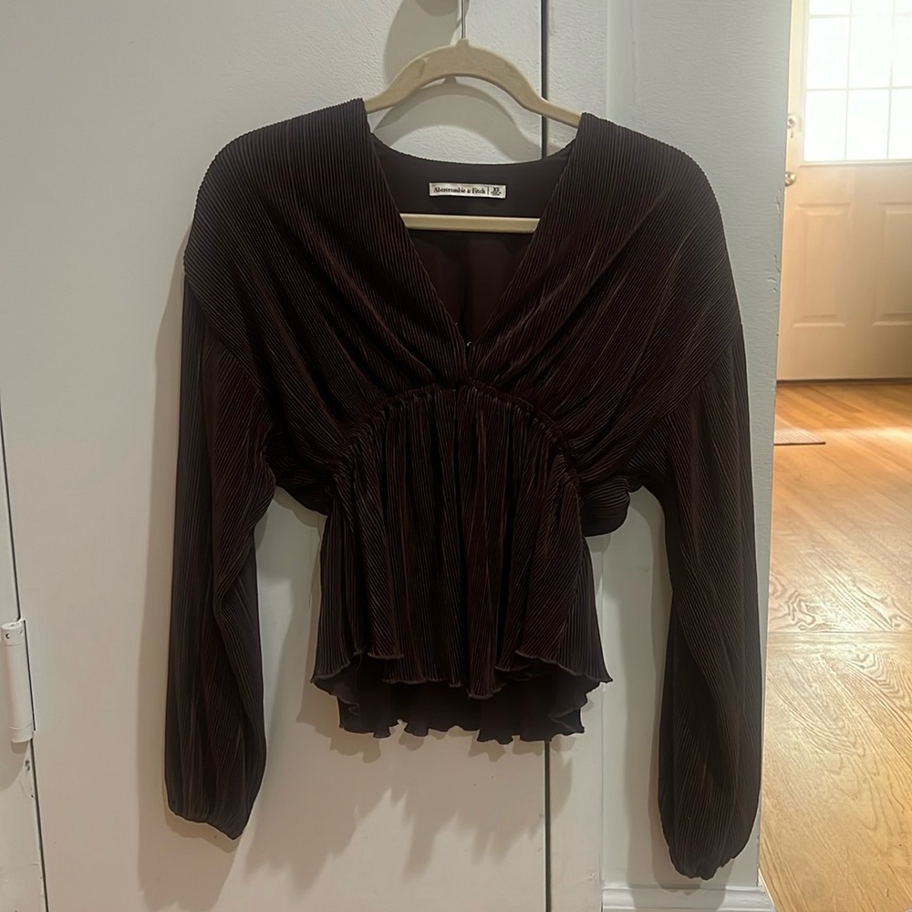 Abercrombie and Fitch peplum top - XS!